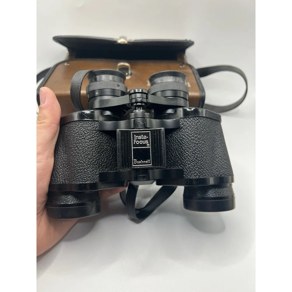 Bushnell 7 x 35 Wide Angle Sportview Insta-Focus Binoculars 500'@1000yds w/Case